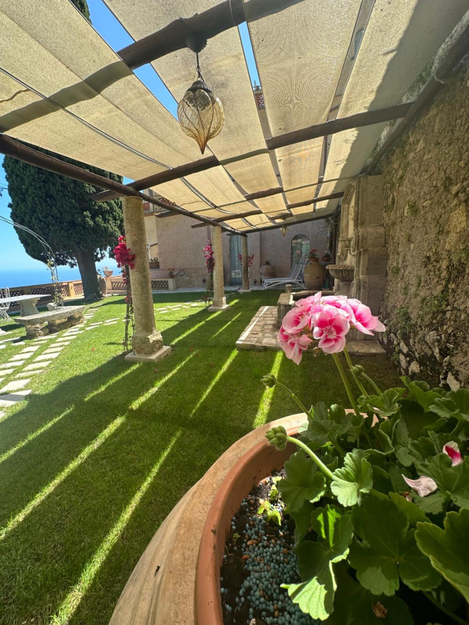 Villa Barluzzi Равело Екстериор снимка