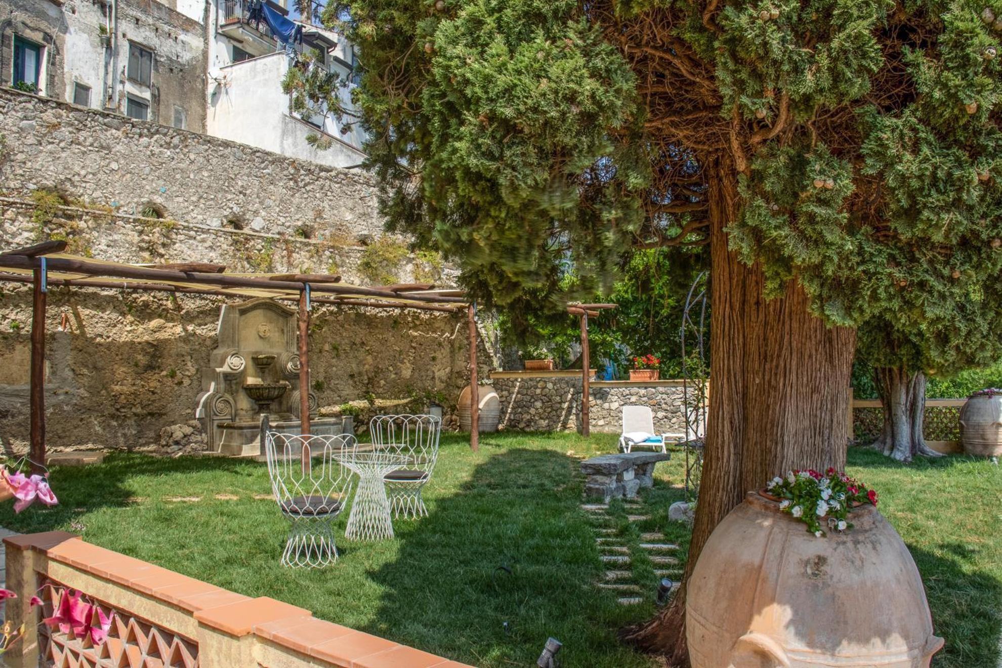 Villa Barluzzi Равело Стая снимка