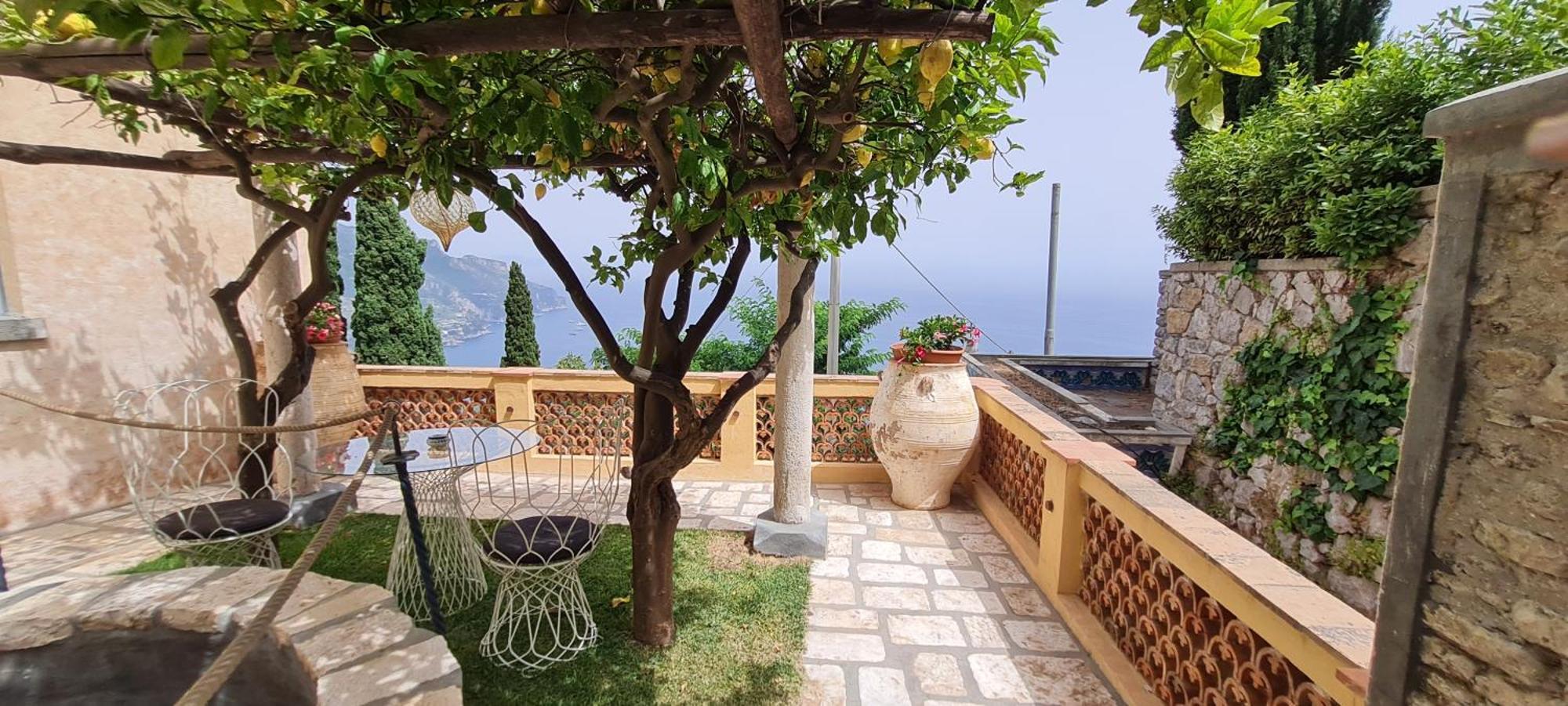 Villa Barluzzi Равело Екстериор снимка